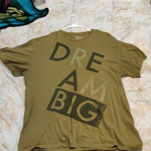 Sean John T shirt